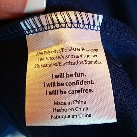 Nwt vfish body con dress - Picture 4 of 5